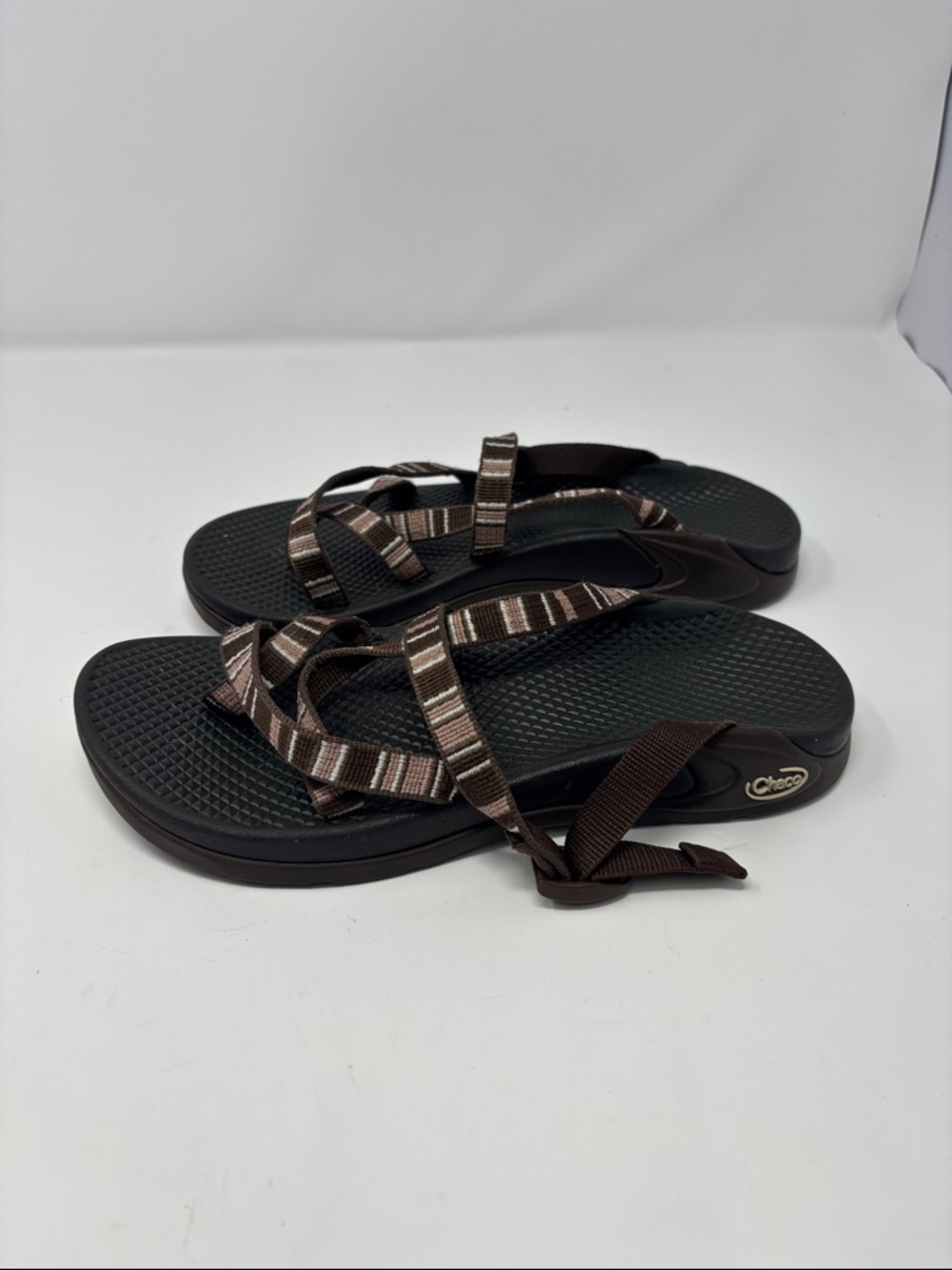 Chaco | 7 Brown Striped Strap Sandals W7 - Picture 7 of 8
